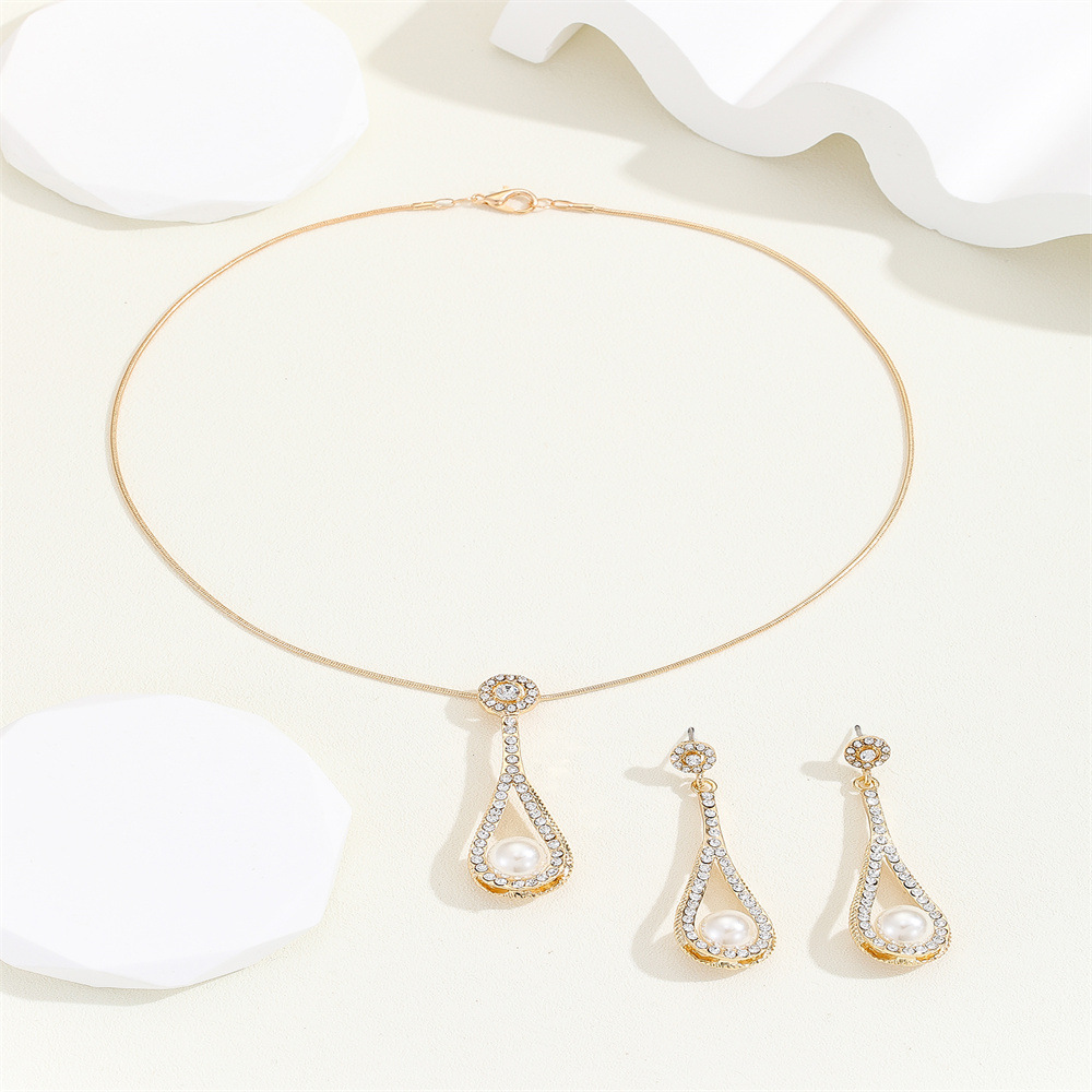 Popular Pearl Water Drop Pendant Women's Necklace New Two-Piece Earrings Set