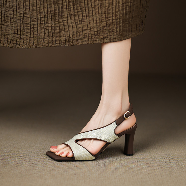 欧韩时尚复古女鞋粗跟方头搭扣露趾凉鞋鱼鳞羊皮高跟鞋气质罗马鞋
