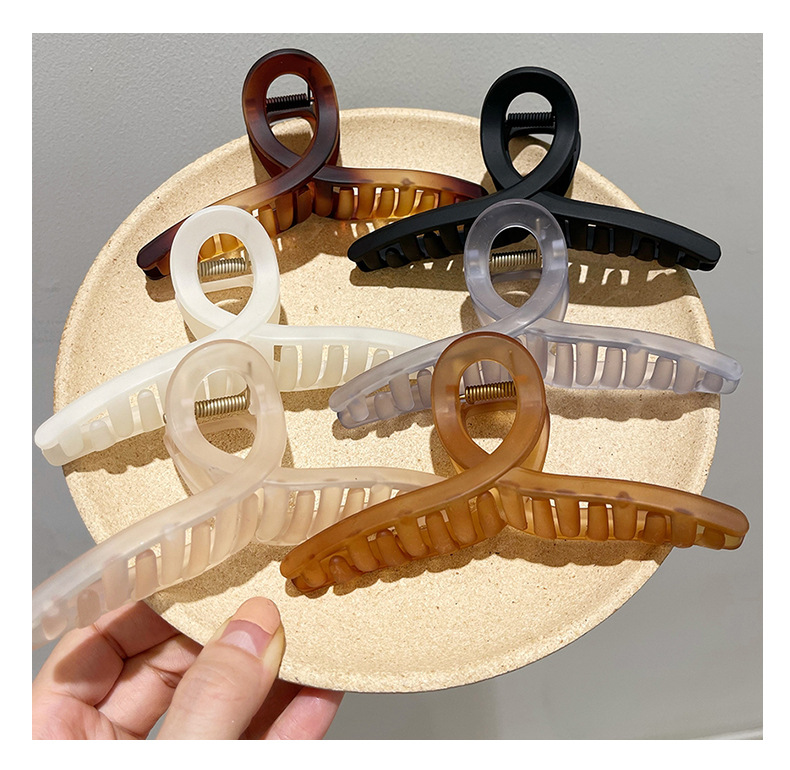 Autumn Creative Cross Hair Grip New Jelly Color Versatile Korean Simple Plastic Grip Women's Hair Claw Wholesale