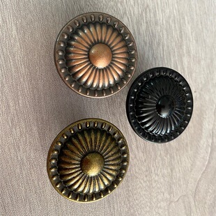 厂家供应款式各异风格简约柜门把手橱孔小拉手衣式抽屉柜子单拉,微商