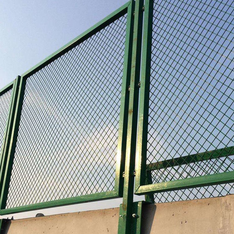 桥梁防抛网高速公路防眩菱形孔钢板护栏网天桥铁路框架防坠隔离栏