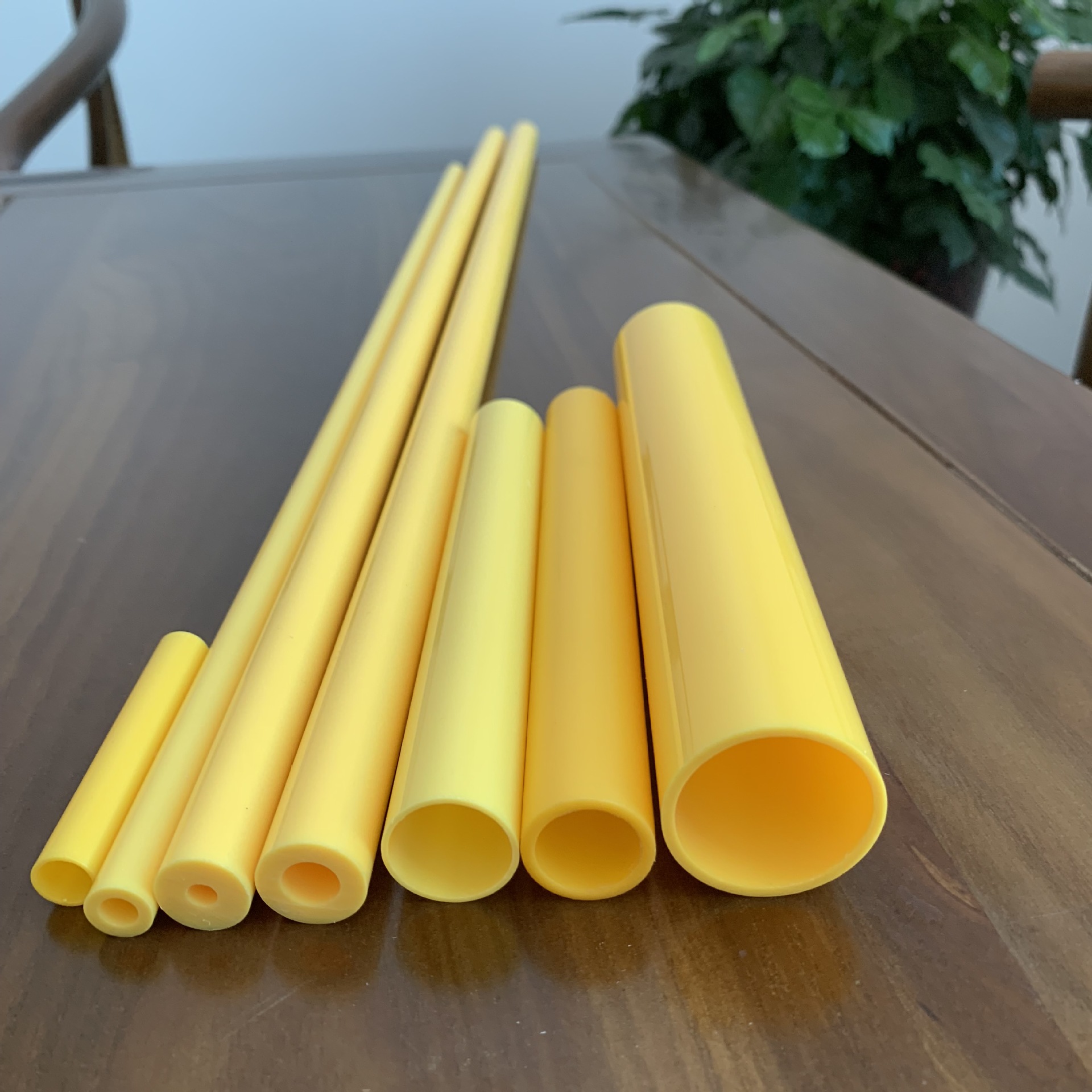 黄色abs塑料管彩色胶管玩具套管高质量口径颜色长度均可定制