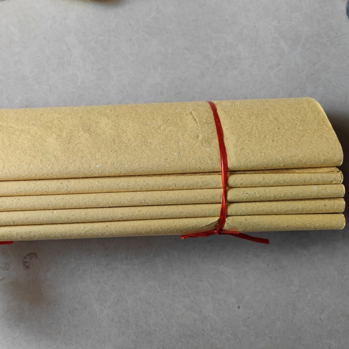 清明节大张上坟烧纸传统大捆老式烧纸钱黄纸草纸冥钱币中元节用品