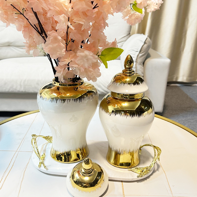 European-Style Electroplating Ceramic Hat-Covered Jar Vase Decoration Golden Light Luxury Crafts Model Room Soft Decoration Entrance Decoration