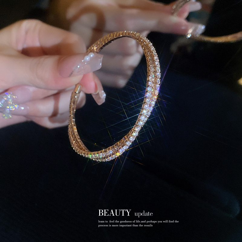 Dongdaemun light luxury diamond zircon butterfly snake bracelet Fashion personality temperament bracelet niche high-grade sense hand jewelry Specification drawing