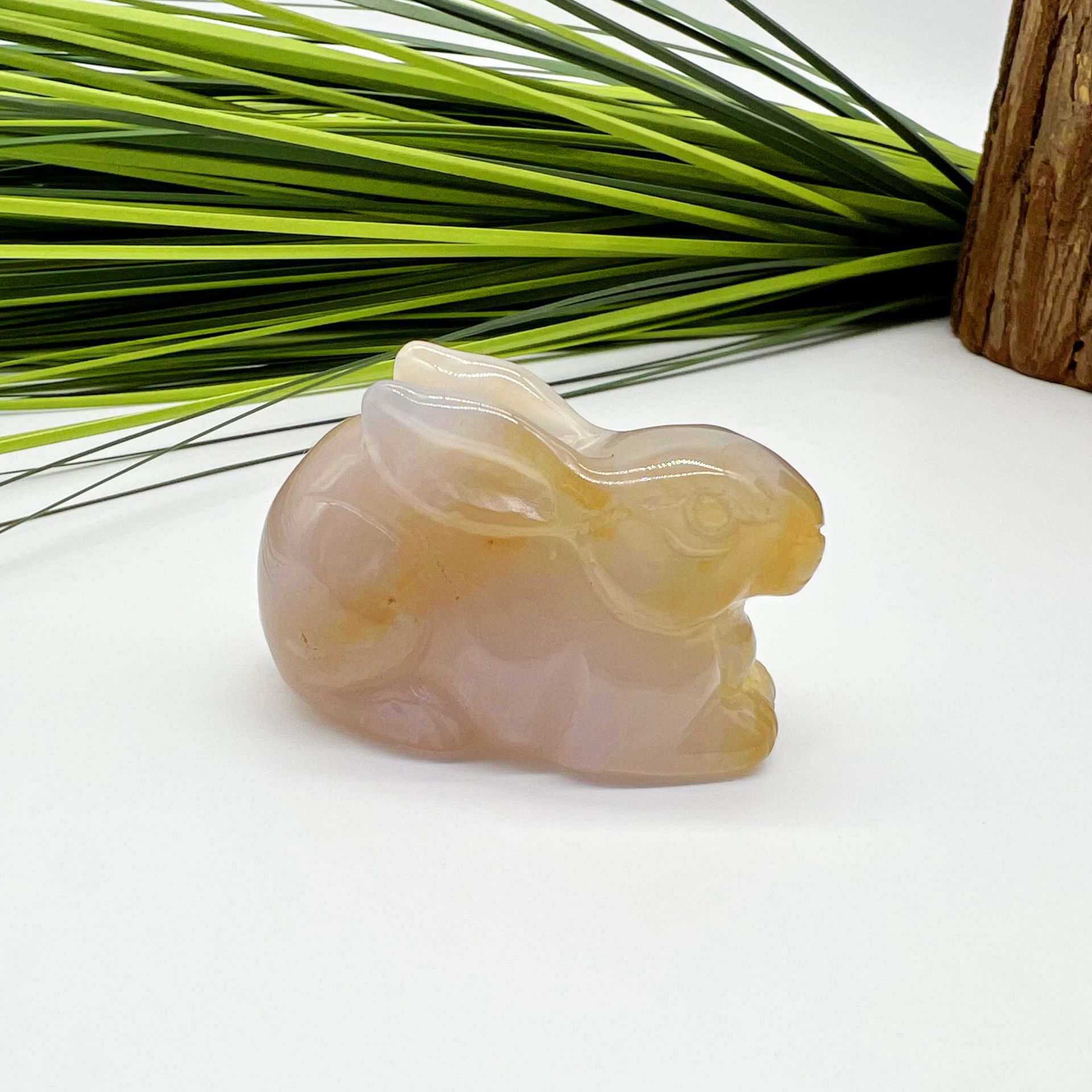 天然黄玉髓 玉石兔子手工艺术雕刻品 时尚精品生肖兔子装饰小摆件