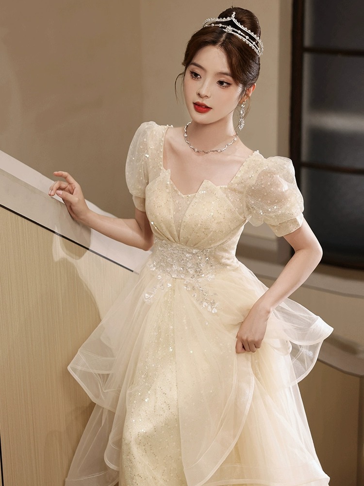 香槟色晚礼服女高级感18成人礼学生日钢琴演出宴会主持人声乐艺考