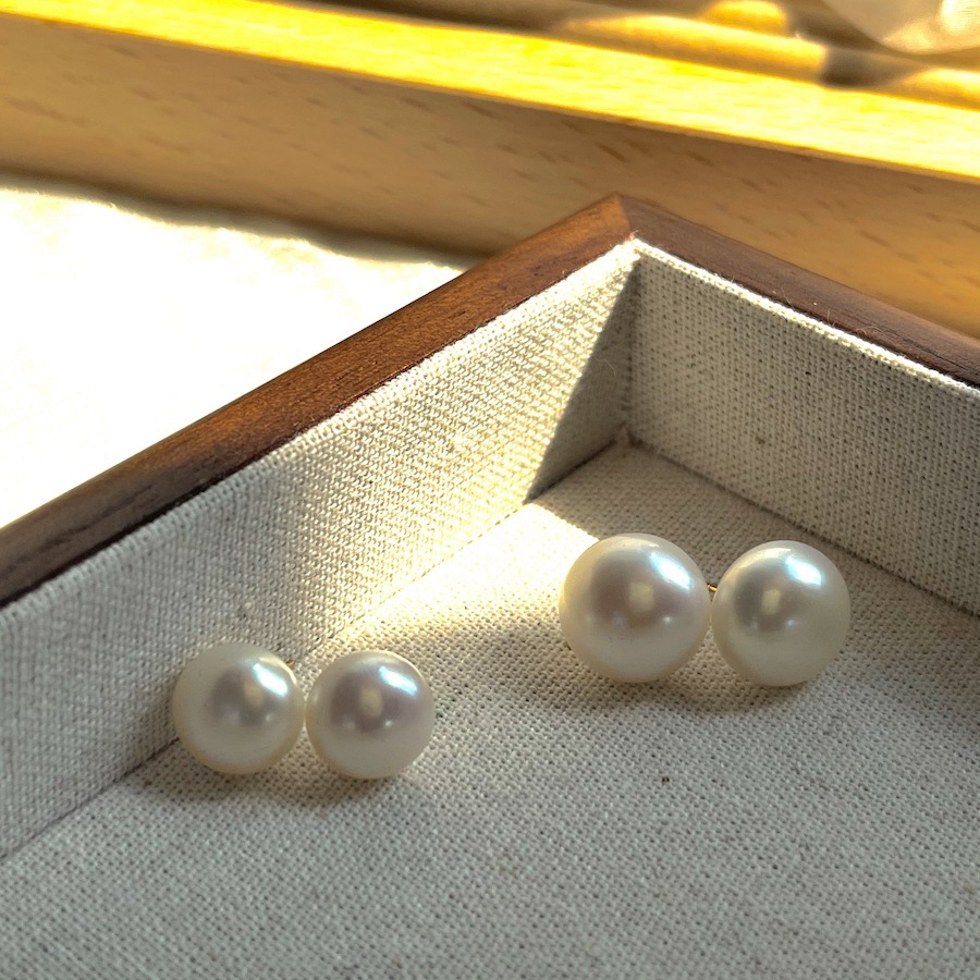 Bloggers Same Style 999 Silver Needle Natural Freshwater Steamed Bread Pearl Stud Earrings for Women 12mm Big Size Basic Style