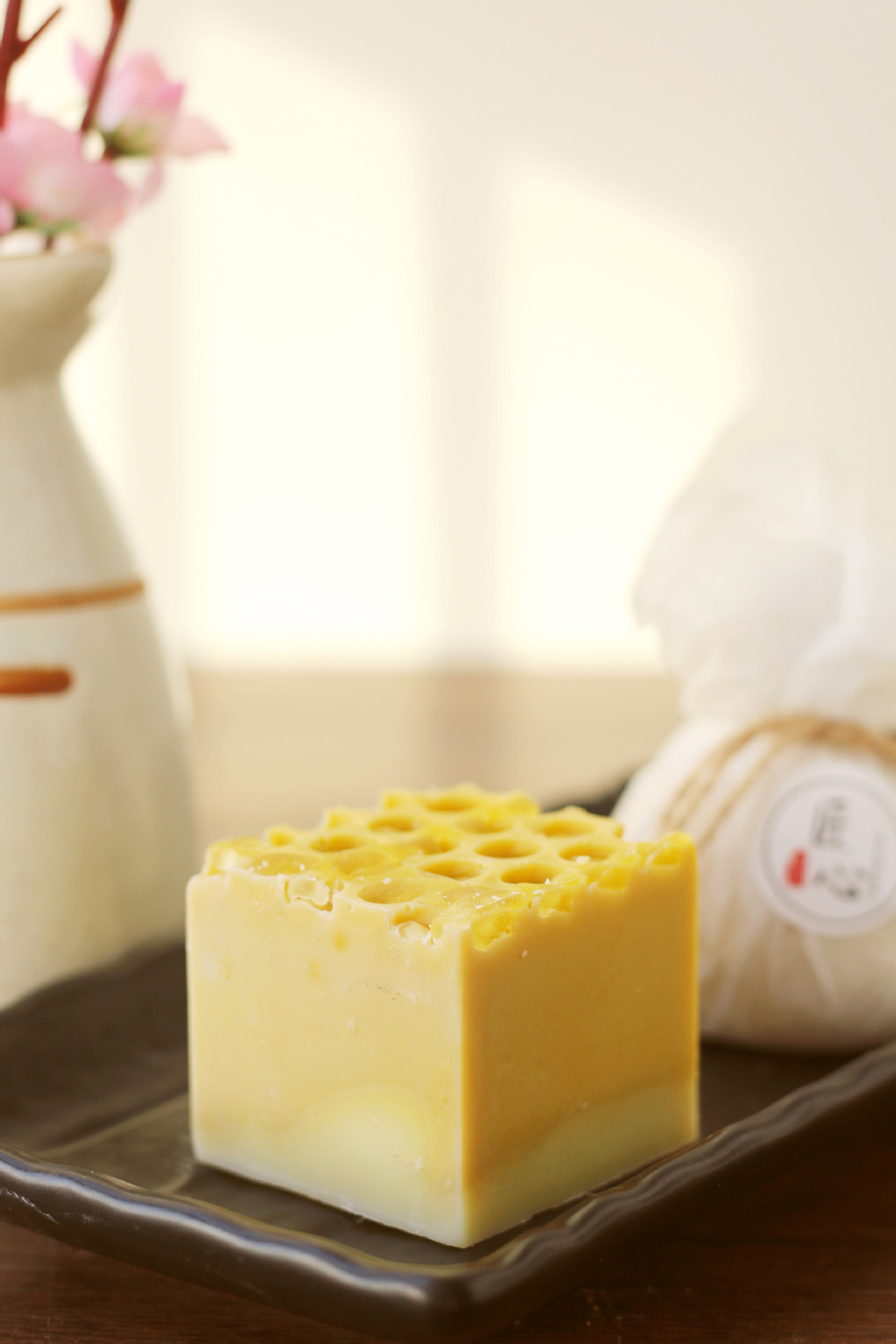 【现货】蜂蜜甜杏仁 温和滋润植物冷制手工皂 孕婴可用冷皂