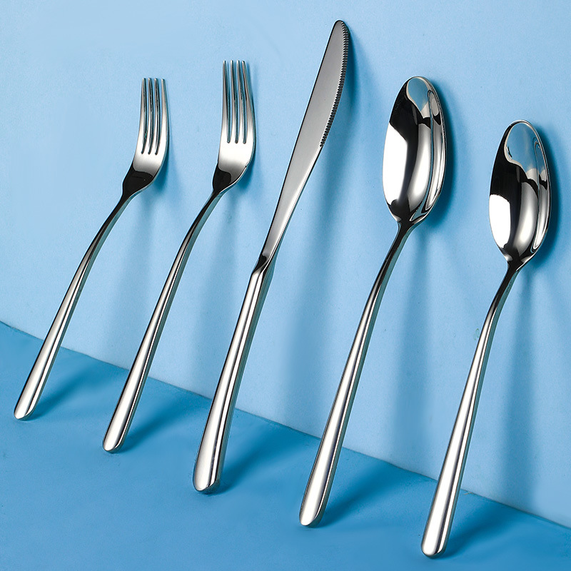 加厚不锈钢刀叉勺西餐具优雅系列牛排刀叉勺韩式套装家用创意礼品