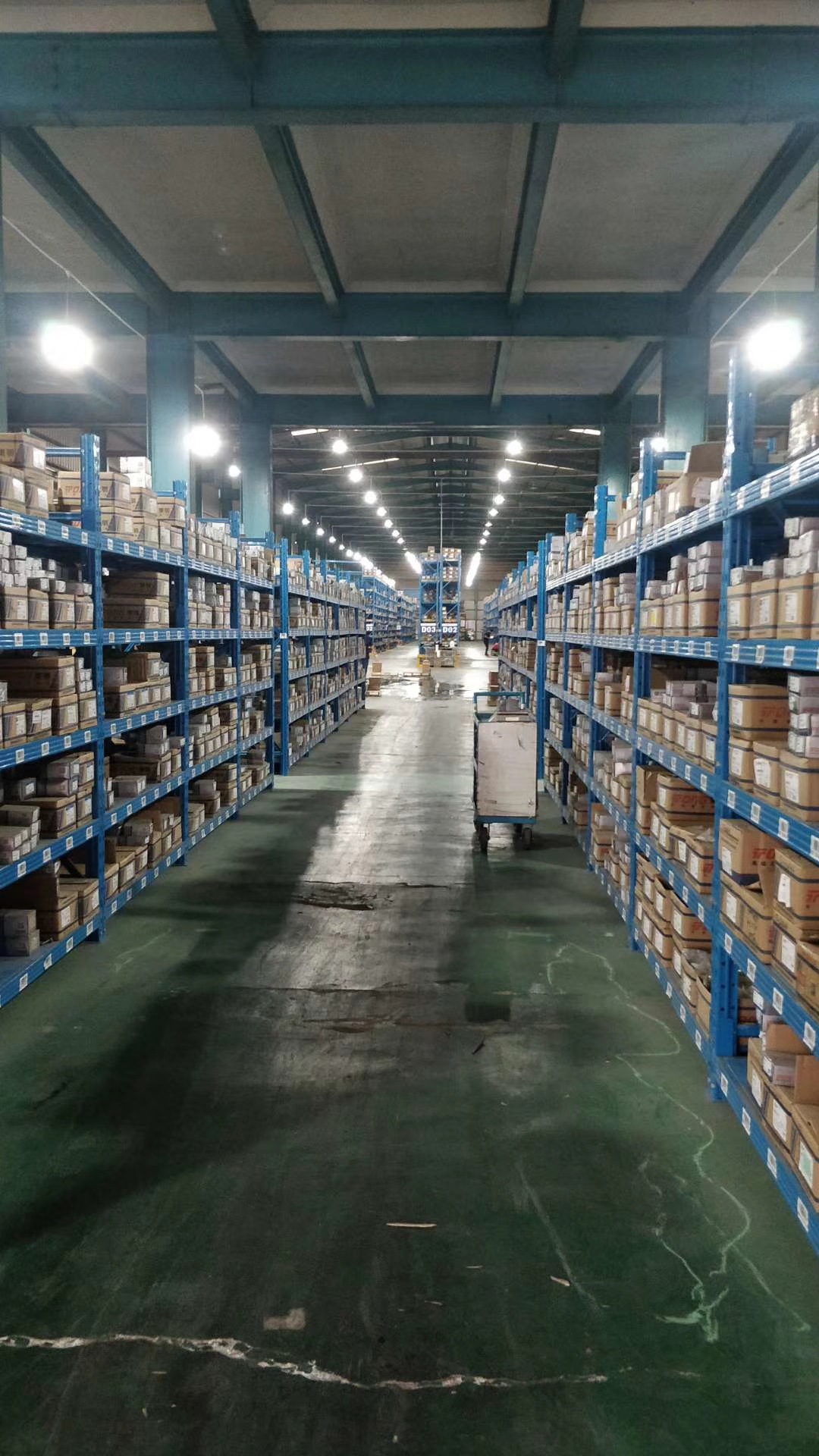 410不锈钢平头内六角钻尾倒边自攻自钻燕尾螺丝钉护栏用 黑色m5m6