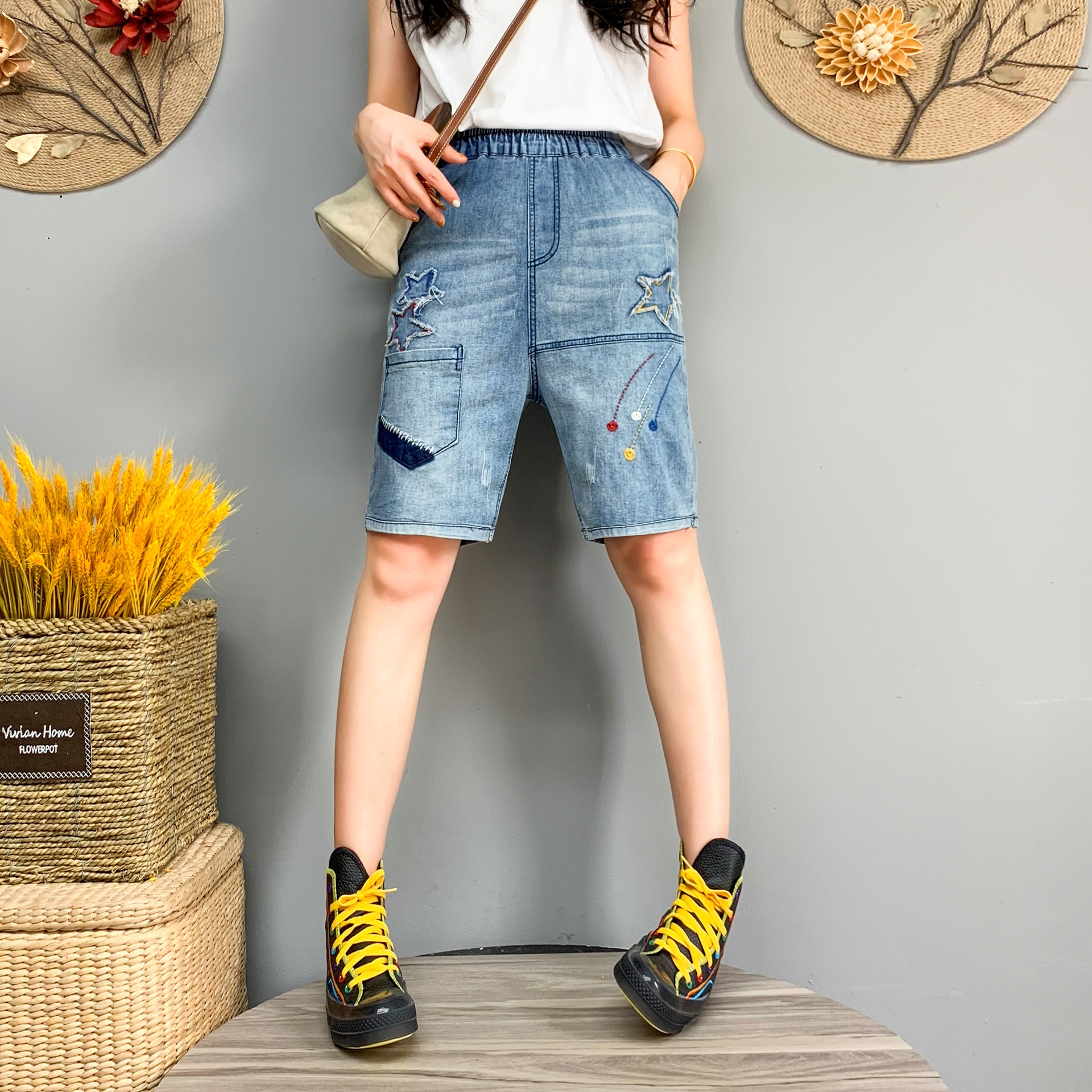夏季新款弹力牛仔短裤女五分中裤星星刺绣复古文艺松紧腰直筒裤女