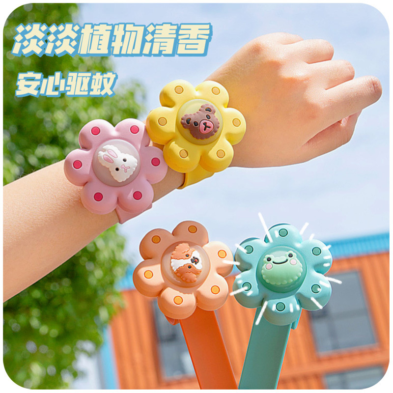 驱蚊手环啪啪圈儿童夏季神器户外小学生少女长效卡通防蚊扣手表