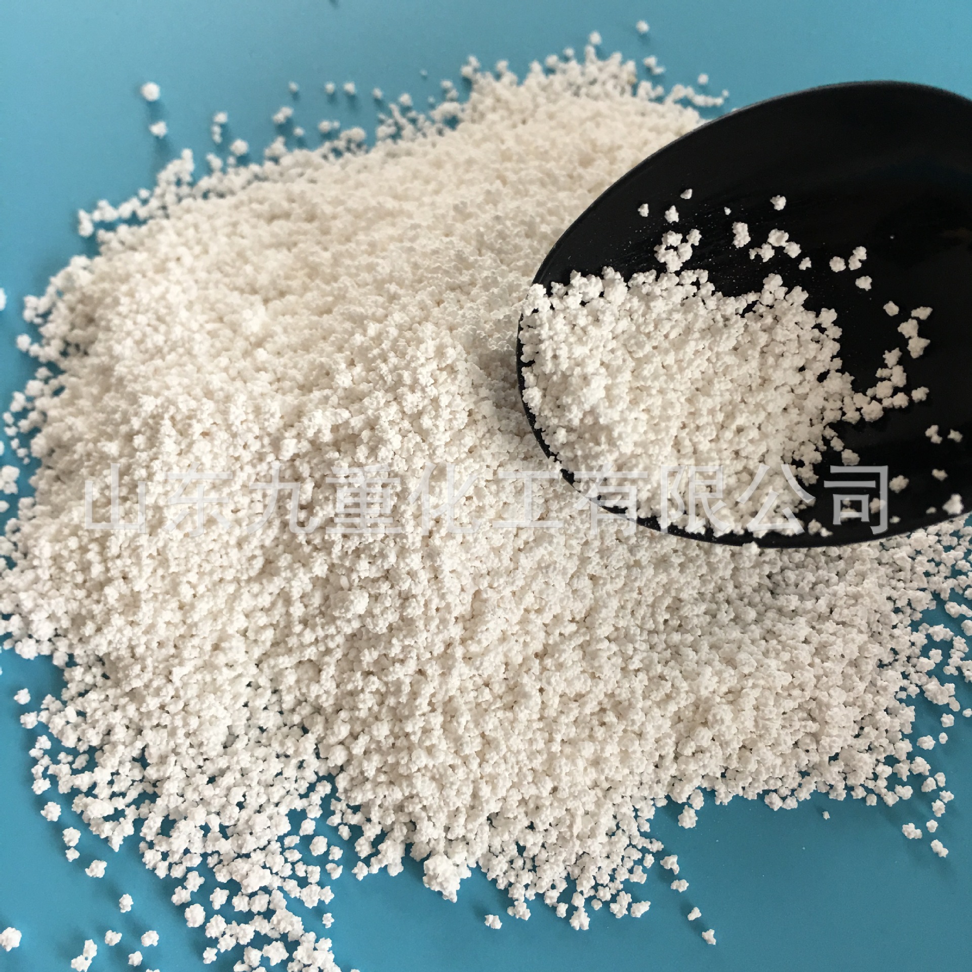 工业级无水刺球氯化钙 干燥剂融雪剂用氯化钙 94含量氯化钙