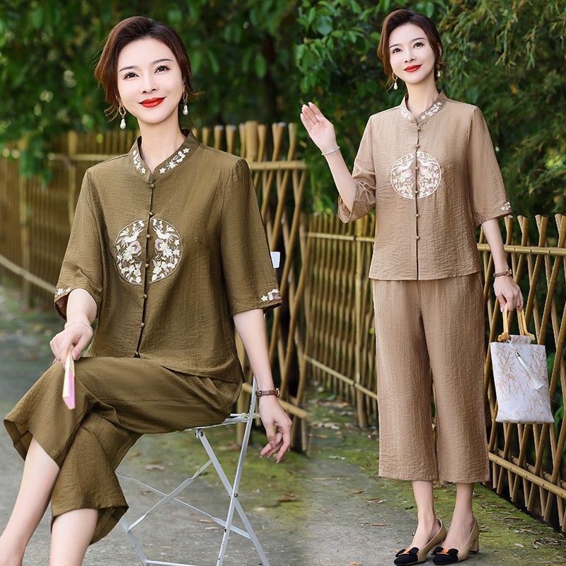 母亲节妈妈夏装唐装休闲套装女2024新款中老年刺绣上衣两件套