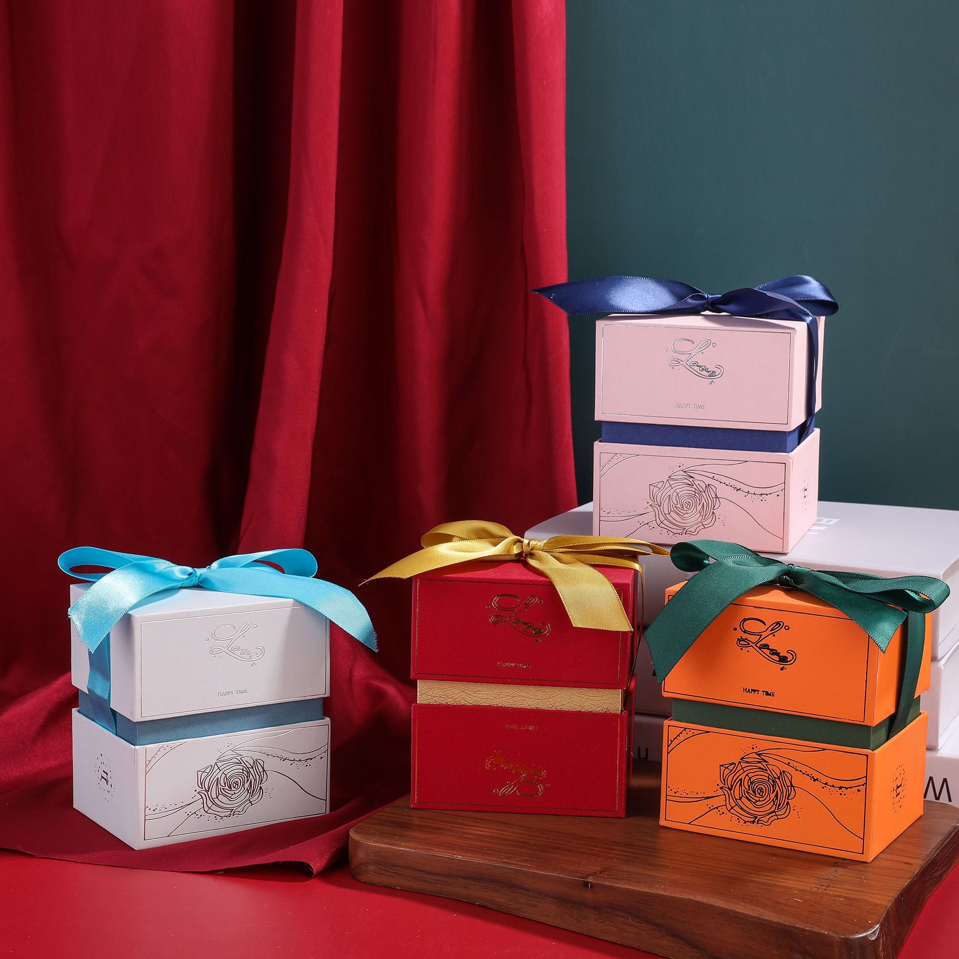 定制批发结婚伴娘伴手礼盒婚庆用品糖盒子满月周岁包装盒喜糖盒