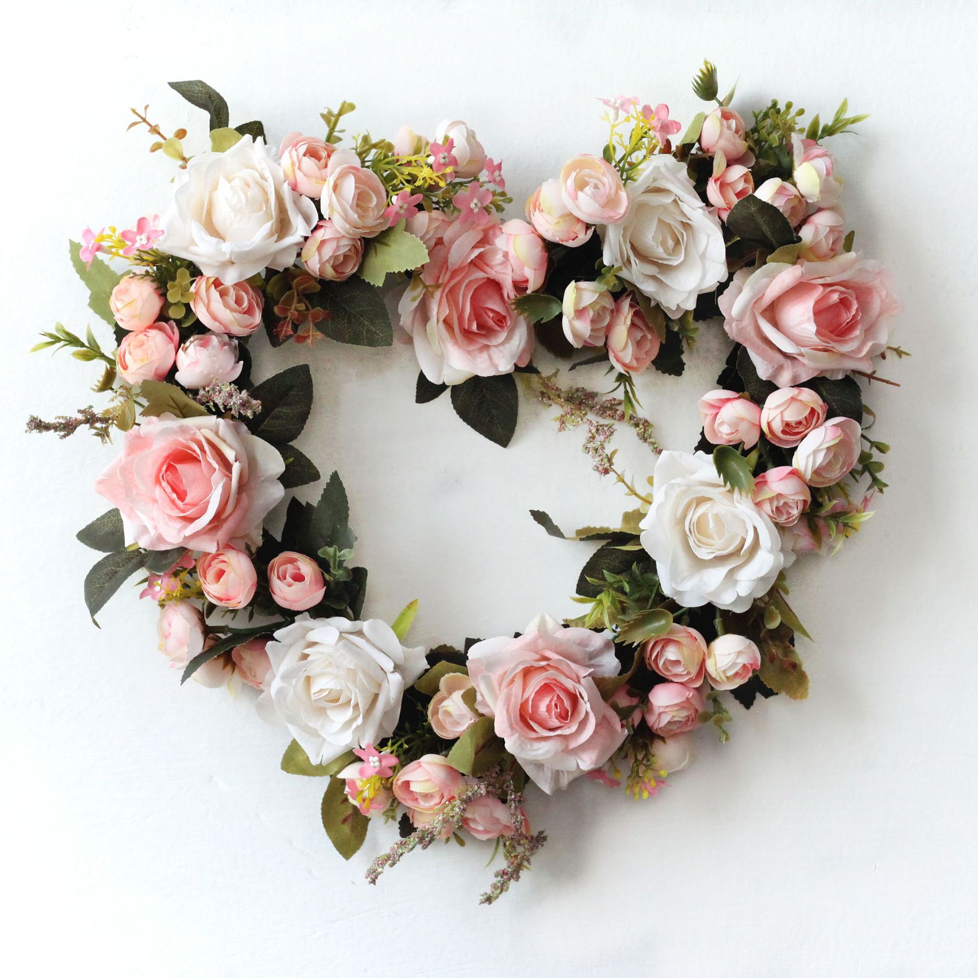 仿真玫瑰爱心绢布花环情人节圣诞节婚礼婚庆节日壁饰礼物