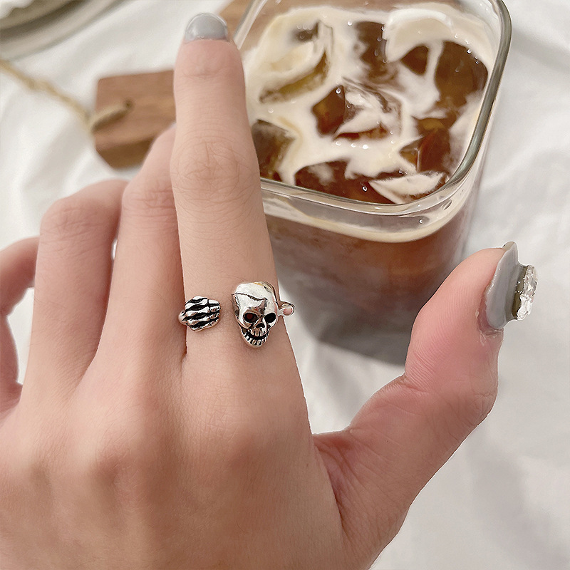 Zhiyun Skull Silver Ring Non-Fading Personality Hand Jewelry Cross-Border Design Sense Niche Advanced Open Ring for Women