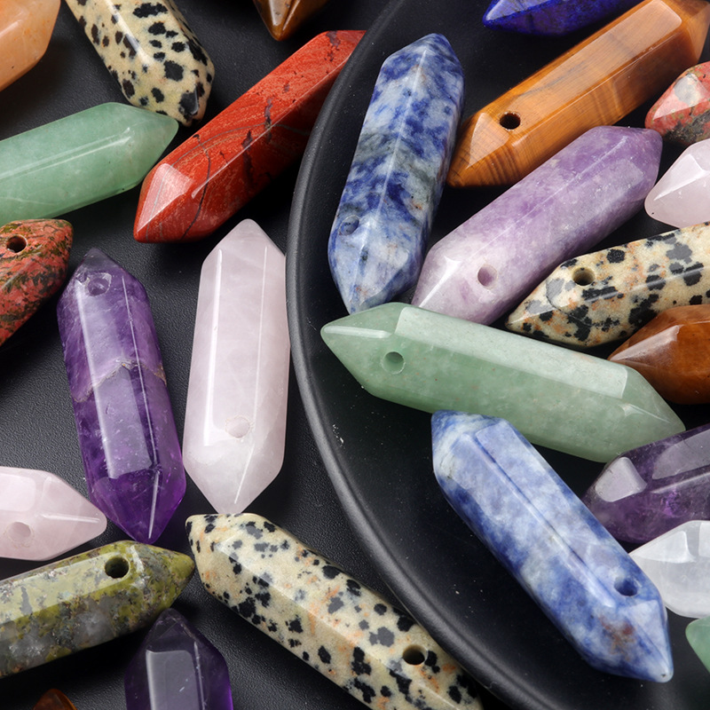 1669-10×40mm双尖六角柱吊坠 天然水晶石打孔六棱柱diy项链材料