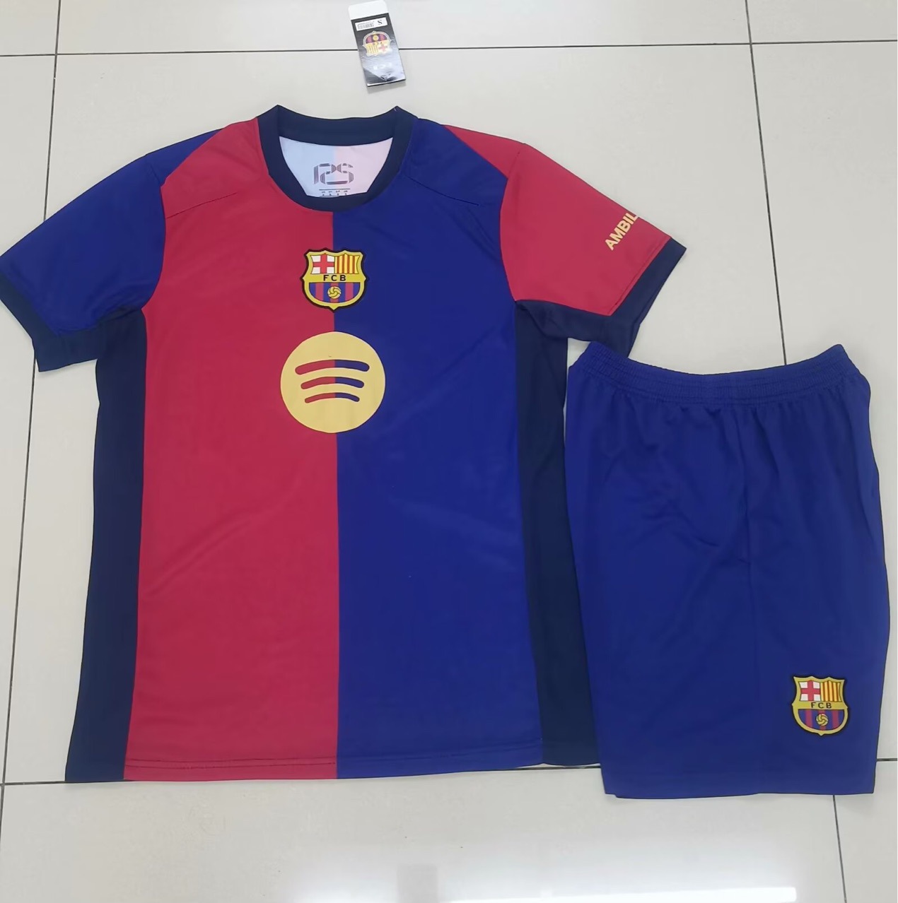 24-25赛季巴塞罗那球衣新款球迷批发可印号码代发足球服jersey