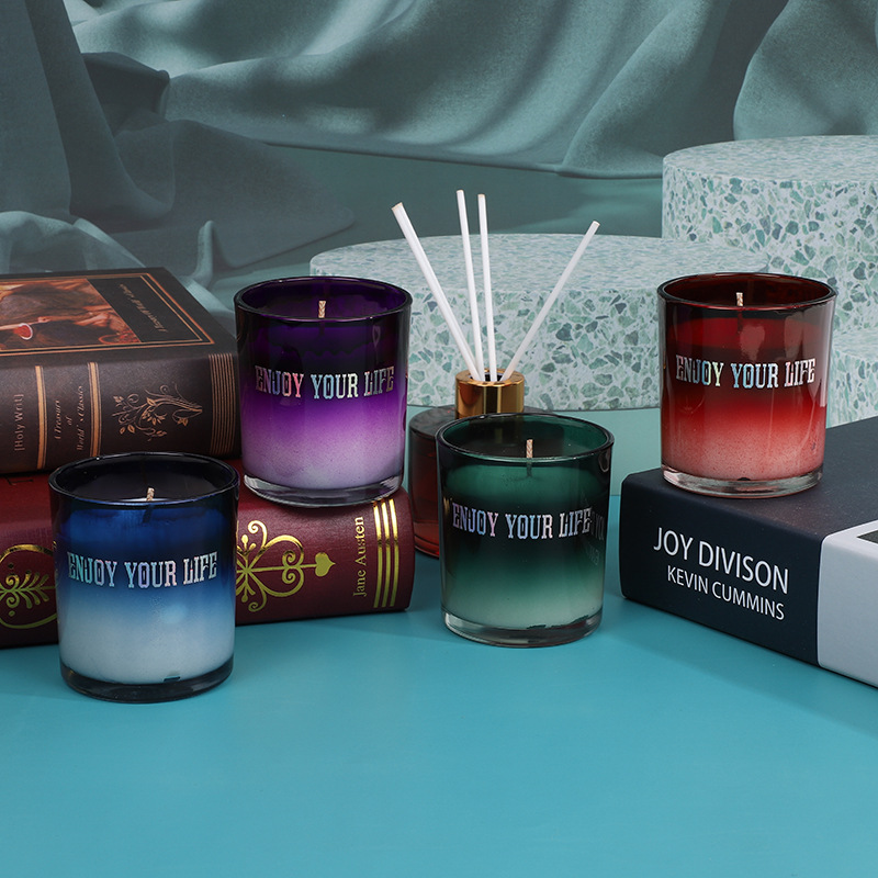 Soy Wax Aromatherapy Candle Romantic Fragrance Candle Creative Hand-Holding Gift Set Gradient Wind Aromatherapy Candle Cup