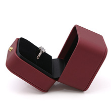 高端婚礼仪式高级戒指盒结婚嫁妆钻戒盒戒指盒子创意结婚首饰盒子