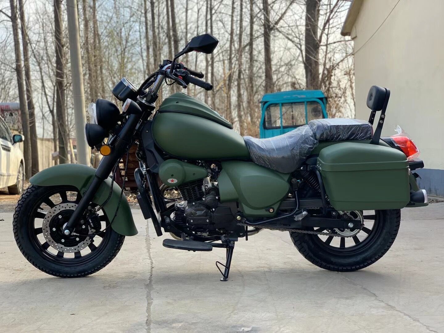 厂家直销新款国四电喷摩托车免税 150cc叛逆者复古起风太子摩托车