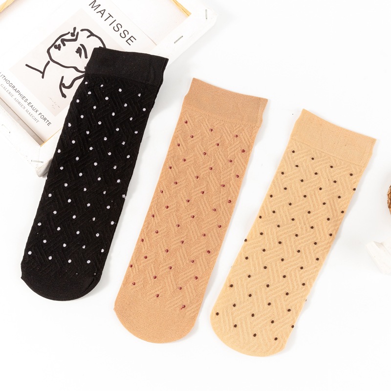 Polka Dot Stockings Women's Short Stockings Thickened Middle-Aged and Elderly Socks Durable Comfortable Velvet Mid-Calf Silk Stockings Wholesale