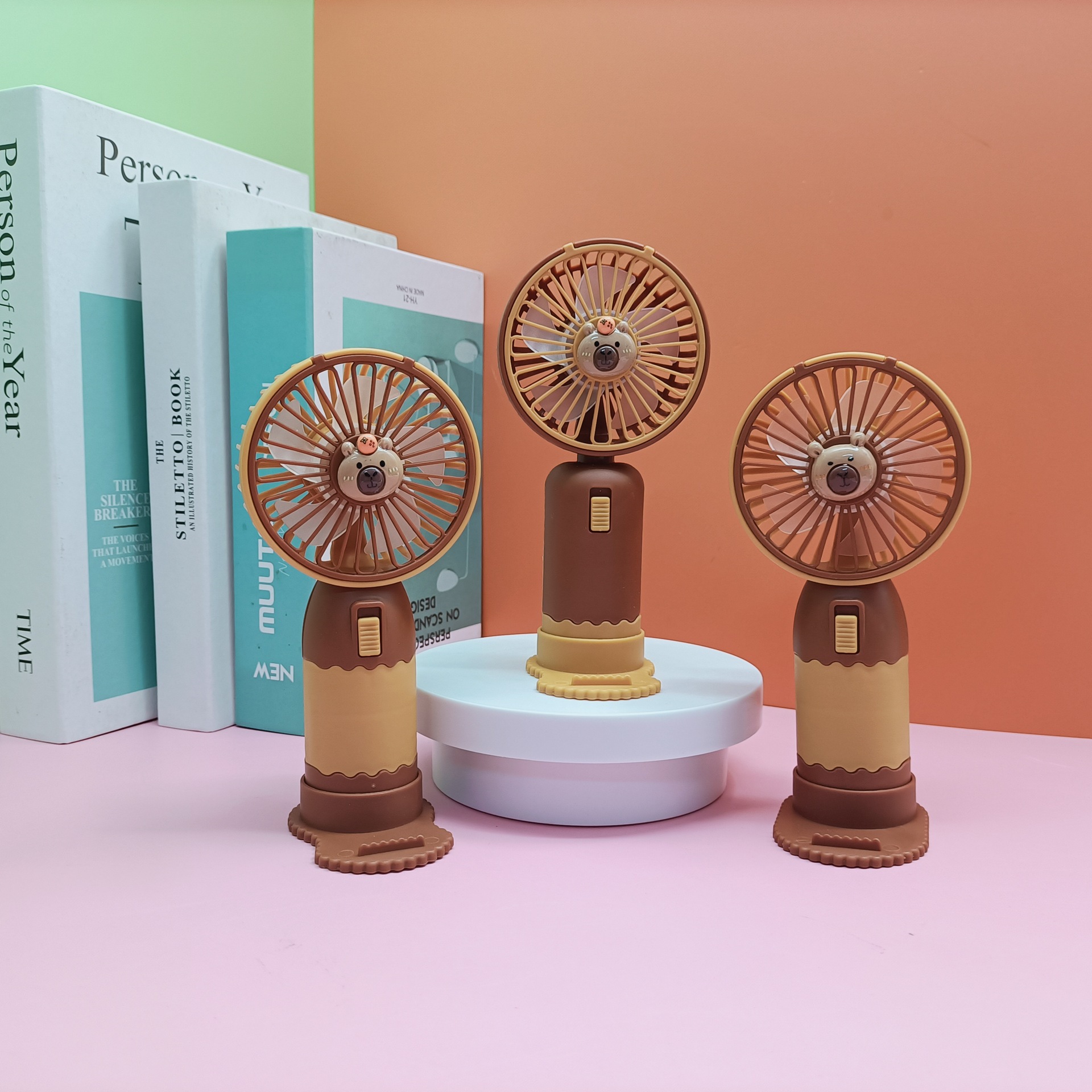 2024 new little fan handheld portable usb charging student summer gift fan