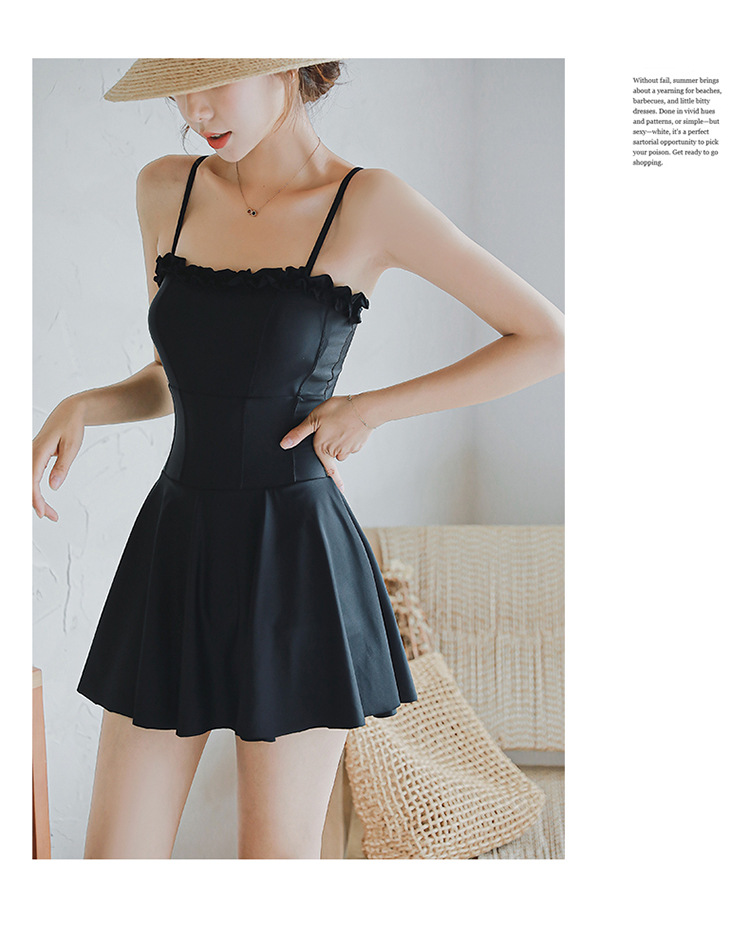 吊带连体泳衣裙式平角保守遮肚显瘦防走光双肩小清新少女泳装