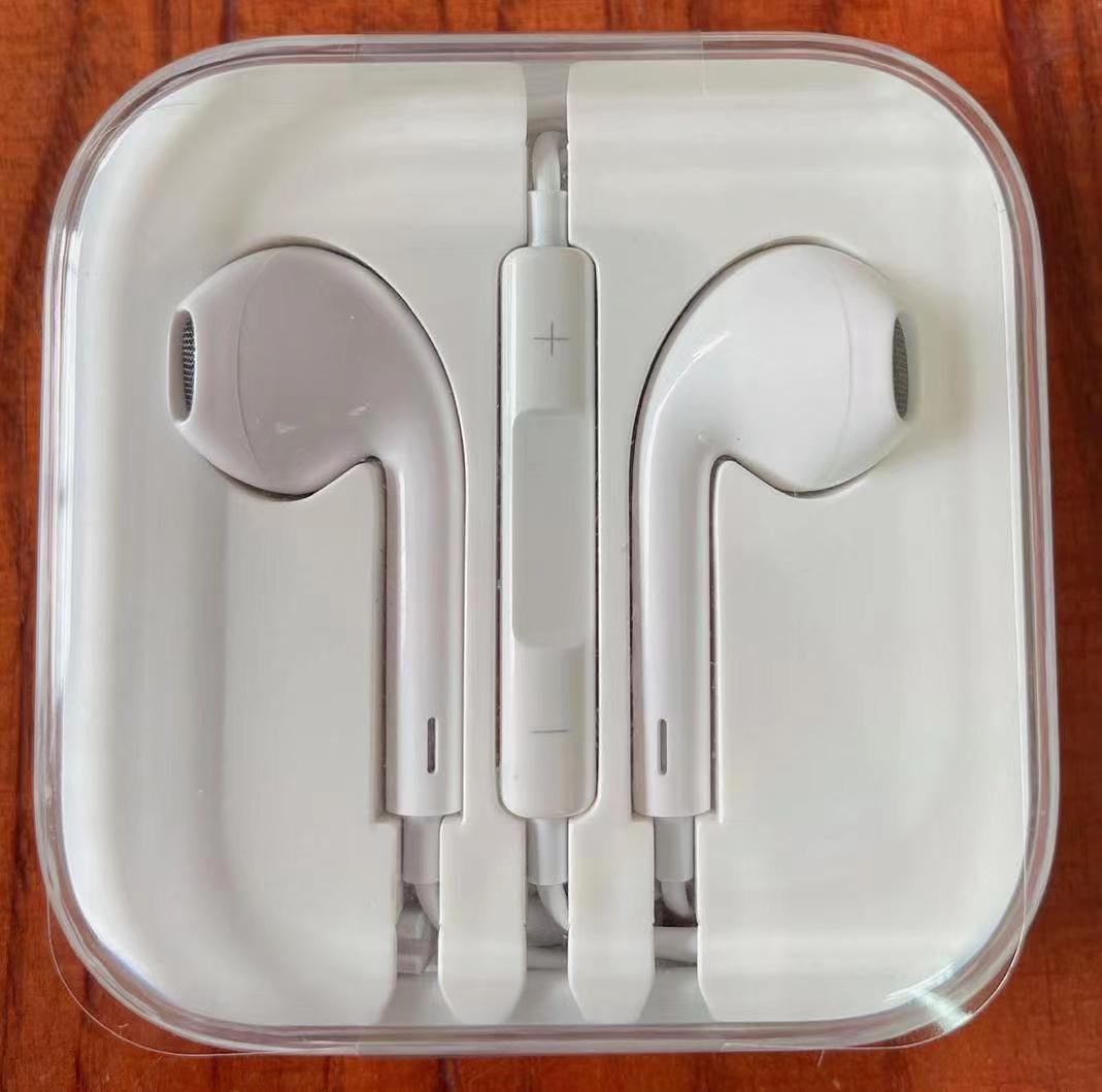 圆孔入耳式有线耳机适用苹果vivo电脑华为小米线控手机耳麦批发