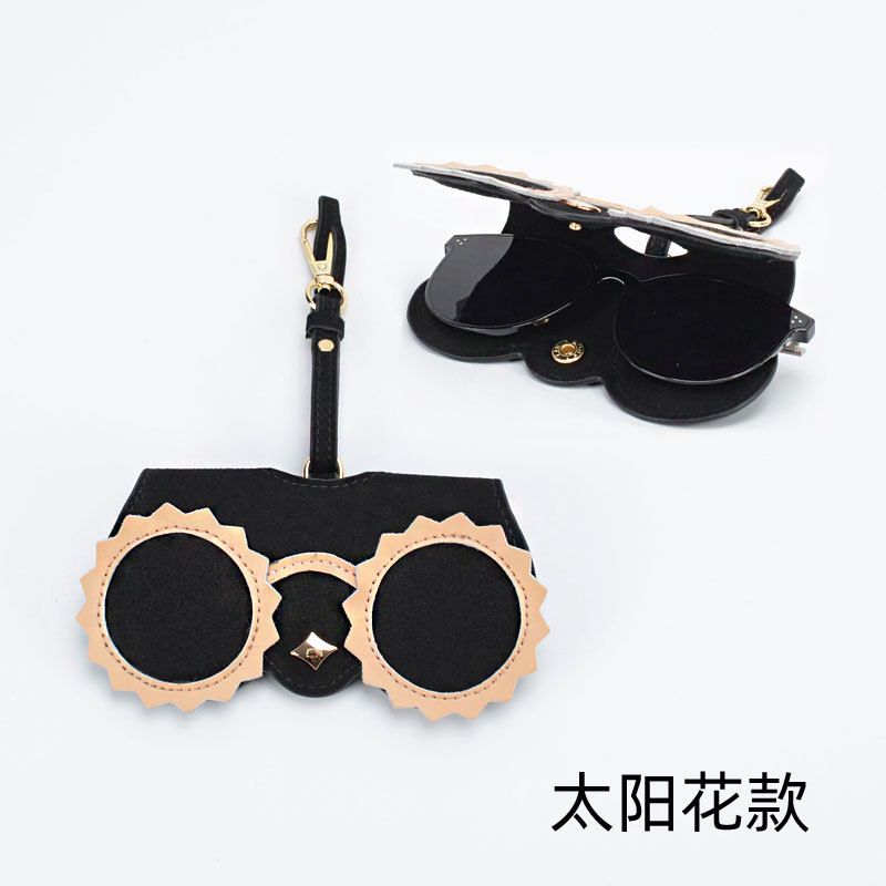 Tiktok Same Style Glasses Case Street Glasses Case Spot Sunglasses Case PU Leather Sunglasses Bag Hook Pendant