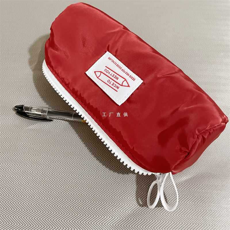 粉色笔袋印花2021新流行中学生大容量帆布三明治简约男女耐脏纯色