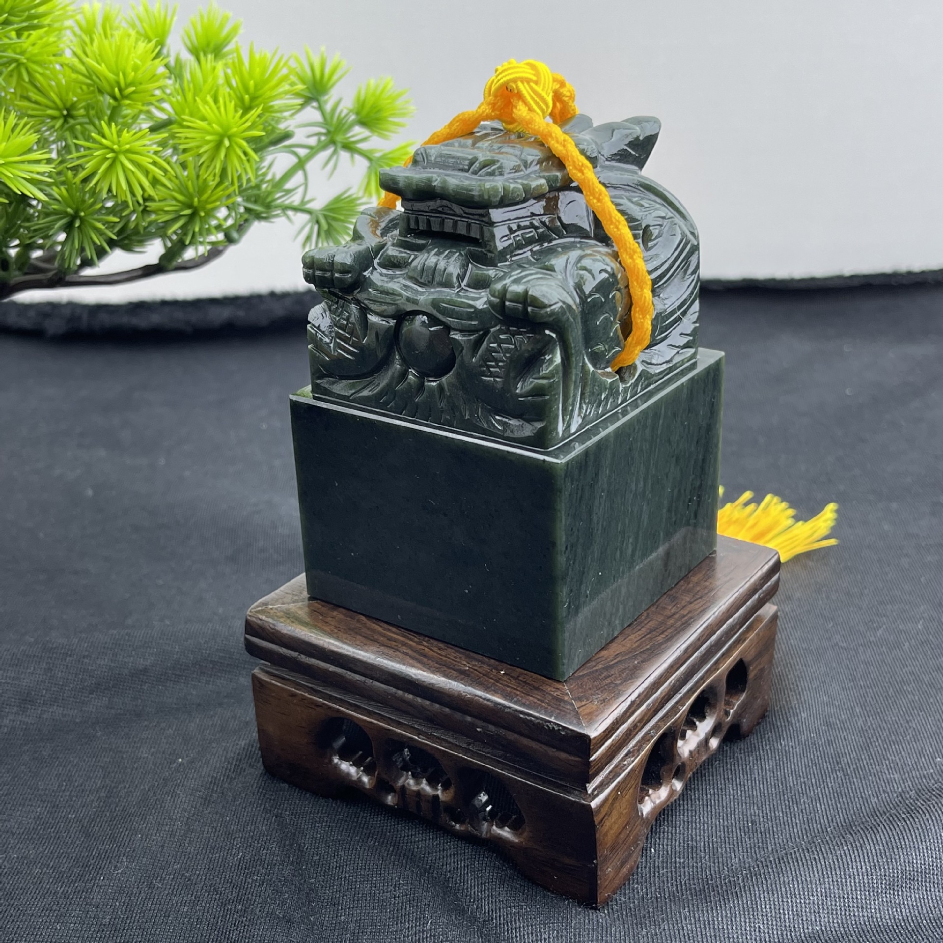 和田玉青玉印章摆件九龙玉玺盘龙篆刻公司会议商务礼品青玉印章