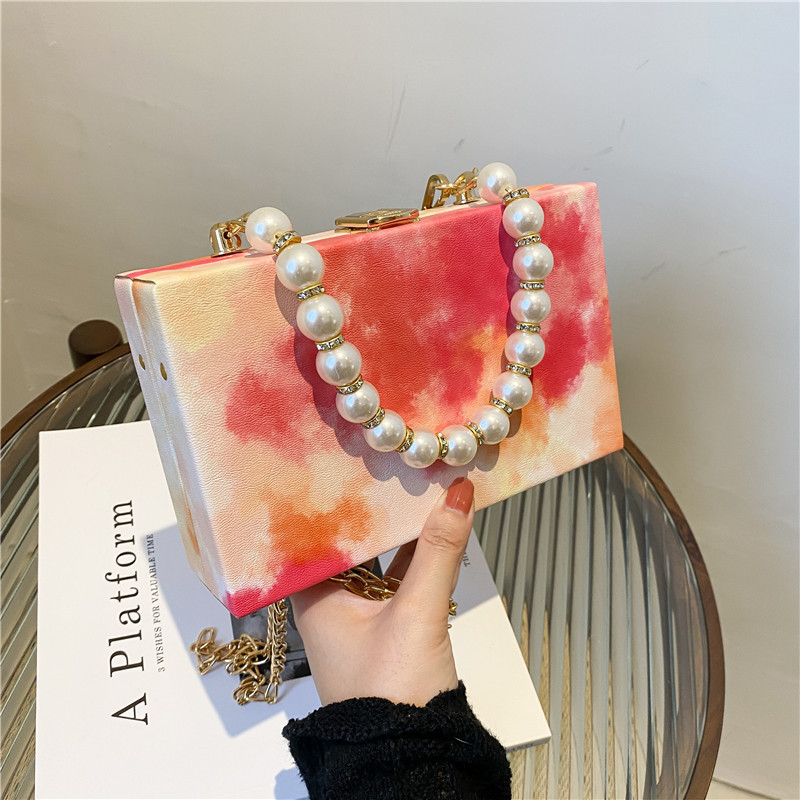 Painted Bag 2023 New Women's Bag Special-Interest Design Crossbody Bag Chain Bag Internet Celebrity Hand-Carrying Pearl Box Bag