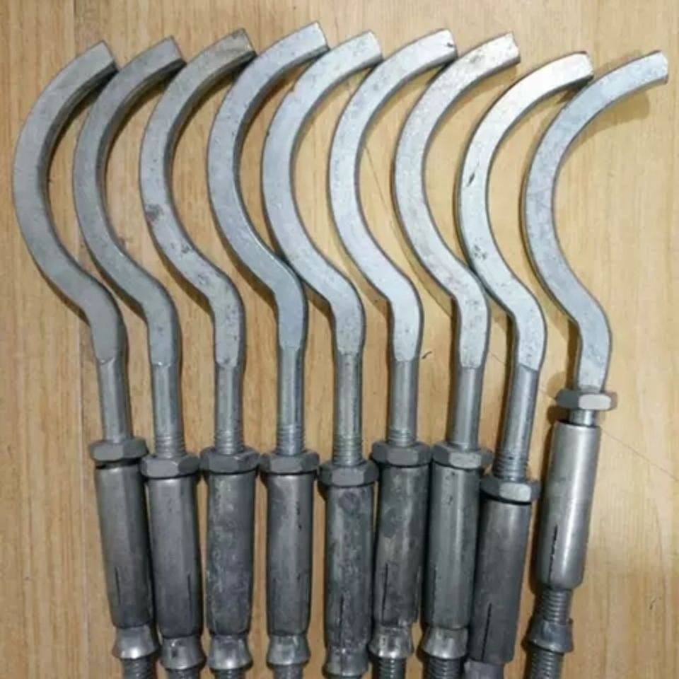 老式暖气片镀锌脱钩半圆形铁挂钩称重墙挂钩膨胀螺丝托勾