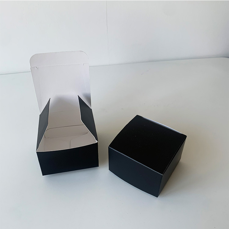 现货化妆品包材纸盒散粉包装盒黑色哑膜纸盒69*69*43mm