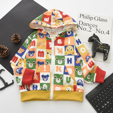 即墨童装批发24春新款miki日系男女童可爱方格熊连帽开衫外套2375