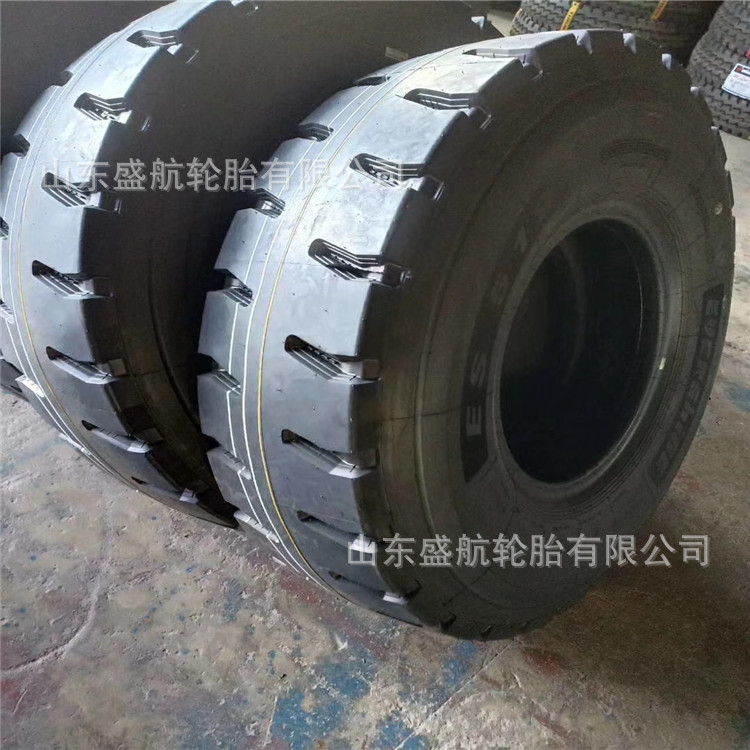 矿山专用百吨王重载防爆卡车轮胎12.