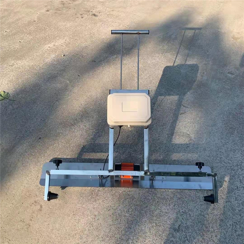 混凝土锂电去脚印覆膜机 建筑工地水泥盖膜机 自动振平盖膜机