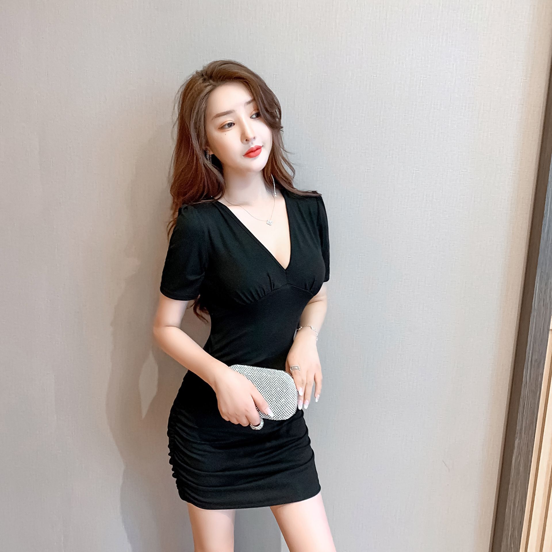 2021新款 性感气质不规则褶皱收腰修身显瘦紧身包臀连衣裙5258