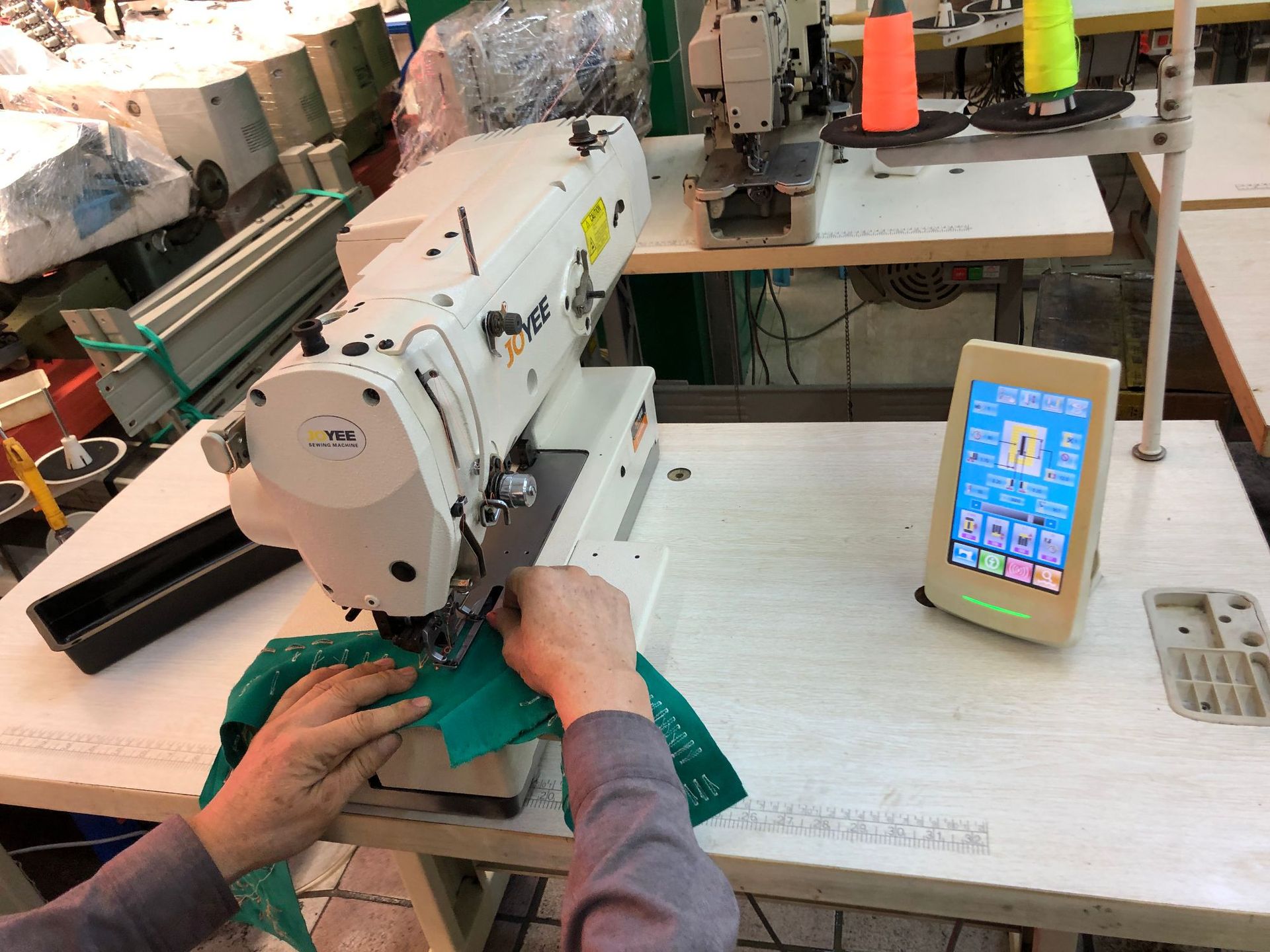 中屹578电脑直眼电脑平头锁眼扣眼机