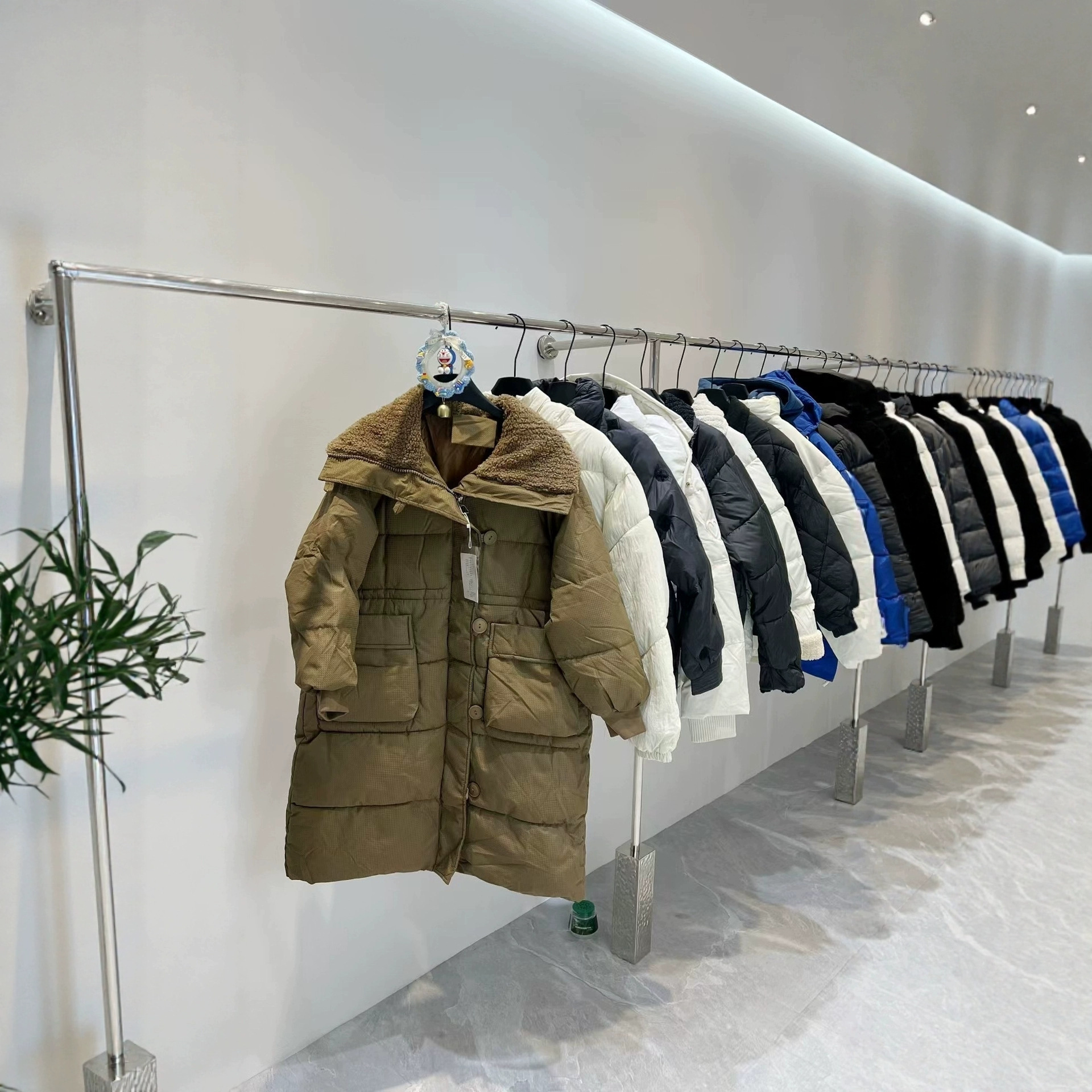 2025新款品牌女装杂款棉衣加厚棉服外套货源批发品牌折扣女装批发