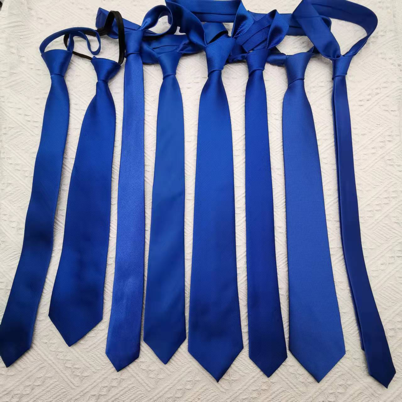 克莱因蓝领带男女宝蓝色孔雀蓝纯色学生搭配衣服衬衫手打免打懒人