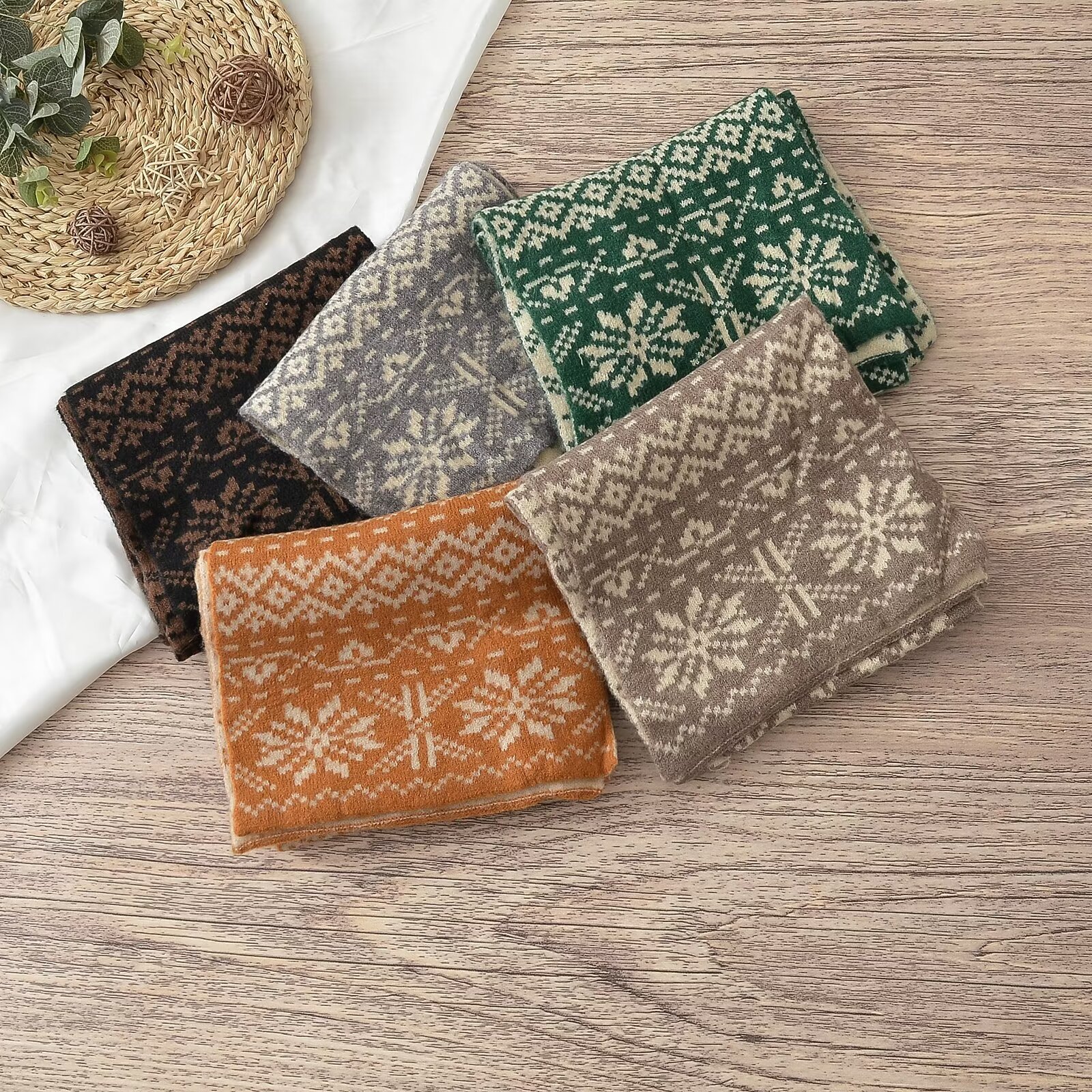 2023年冬季新款休闲雪花几何图案双面提花针织混纺围巾保暖围脖