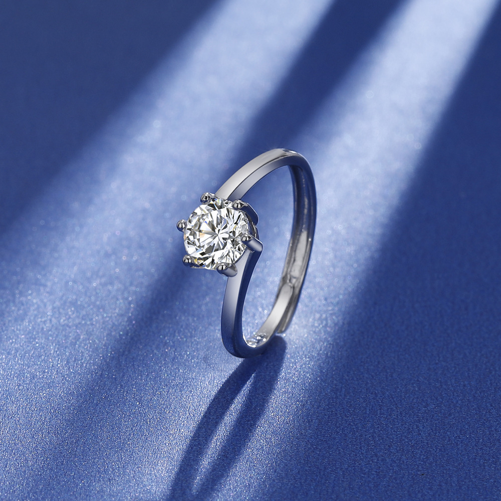 仿真高碳钻扭臂经典六爪戒指女 精致耐久镀18k白金钻戒女时尚简约