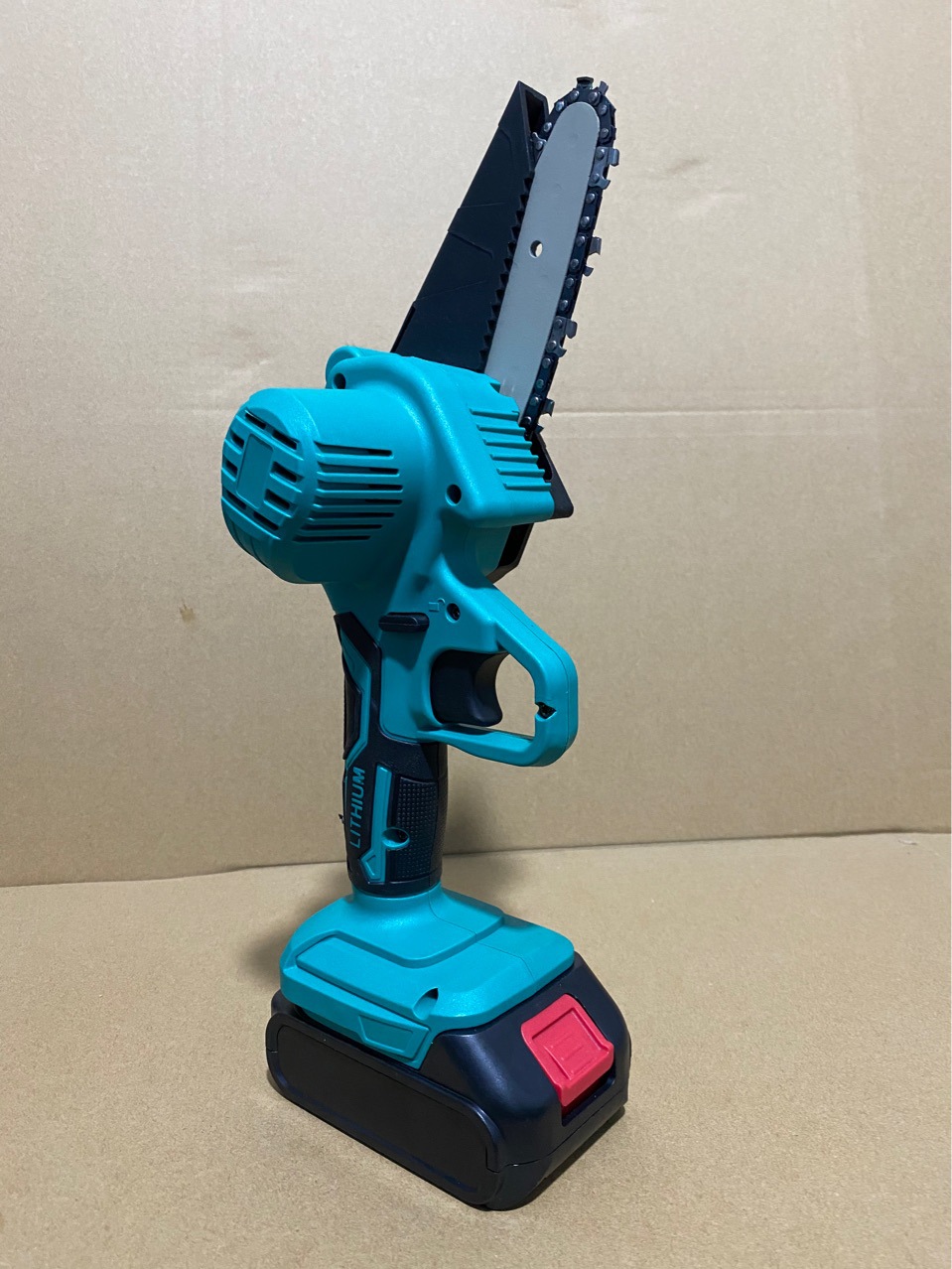 刚巧电锯伐木锯家用小型手持迷你修枝电锯手提充电式锂电池电链锯