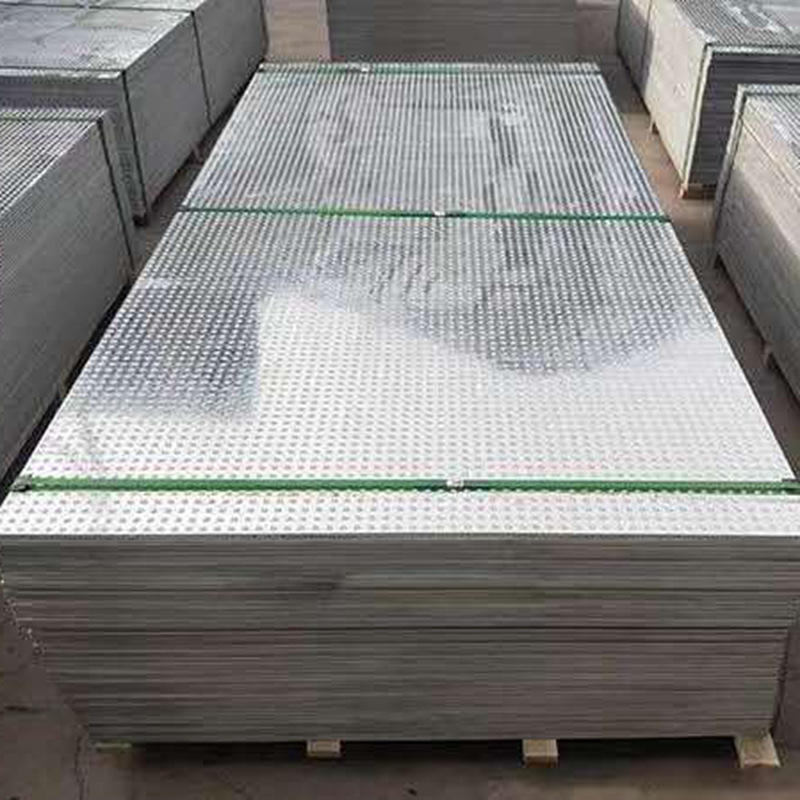 现货防爆板泄爆板防火屋面吊顶隔墙双面锌压力水泥板抗爆板防爆板