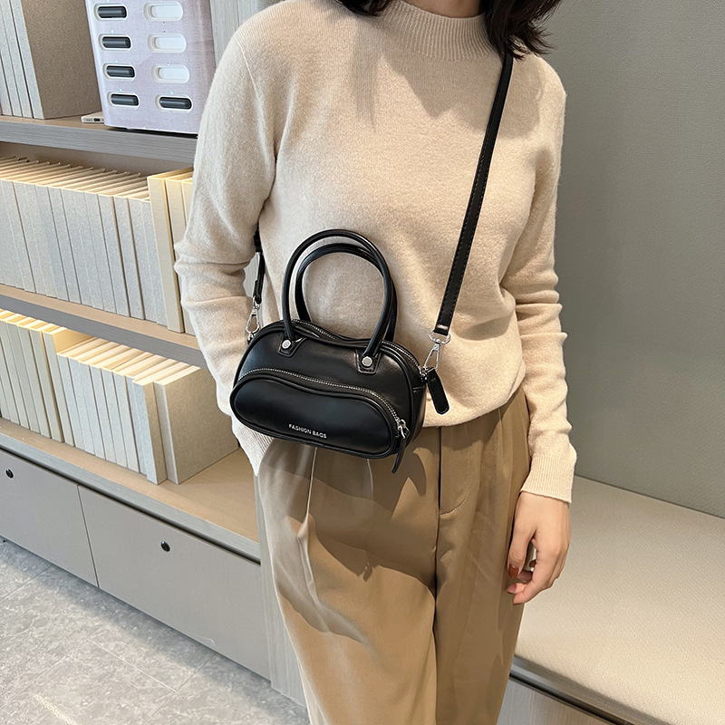 Simple Retro Textured Small Handbags Women's 2022 New Korean Style Versatile Double-Layer Shoulder Bag Crossbody Small Square Bag