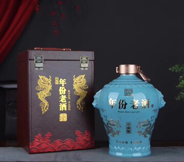 定 制白酒四川泸州浓香型封坛酒唐朝老窖年份老酒diy粮食酒坛装批
